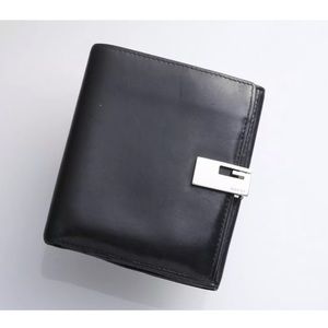 AUTH Gucci G-clip Bifold Wallet